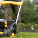DCMWSP156W2-QW 2x18V Косилка за трева 53cm 67L 8Ah - Image 2